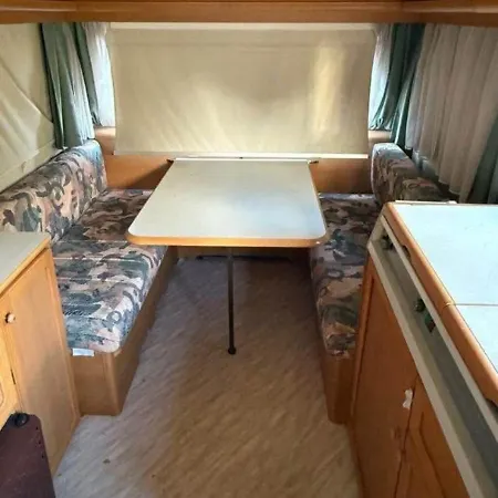 Caravane Bleue *